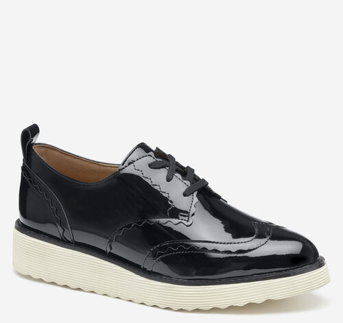 Mitzi Scalloped Wingtip - Black Patent Leather